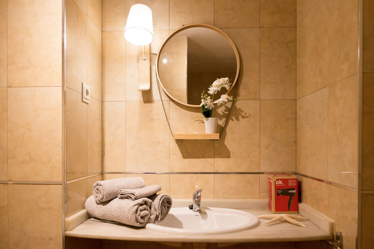 Bathroom 4, Merced10 3E, Málaga