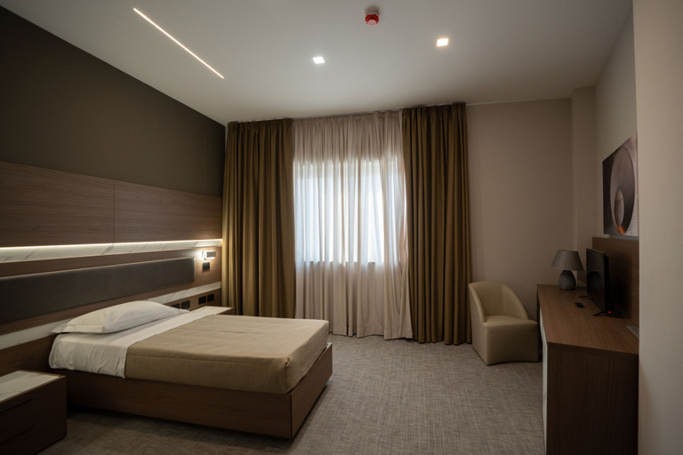 Bedroom 3, Building Hotel, Caserta
