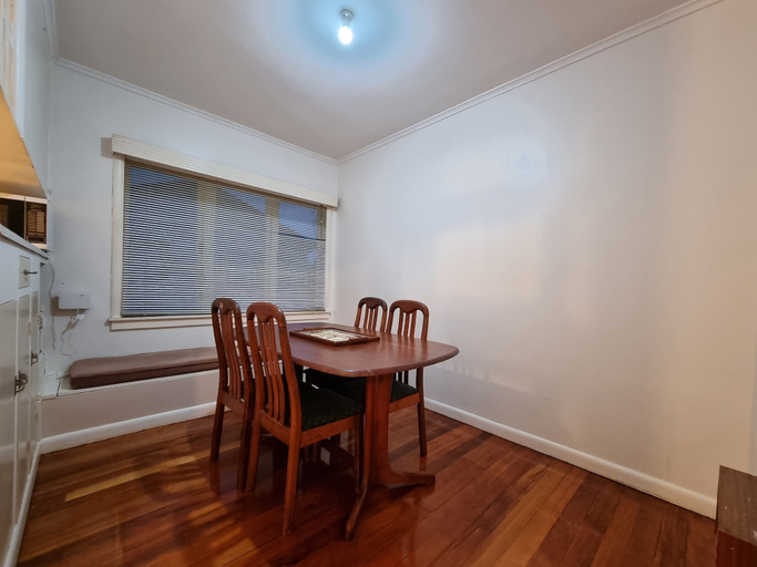 Others 5, Cozy 3BR - Heat Pump & Wifi & Netflix, Waitakere