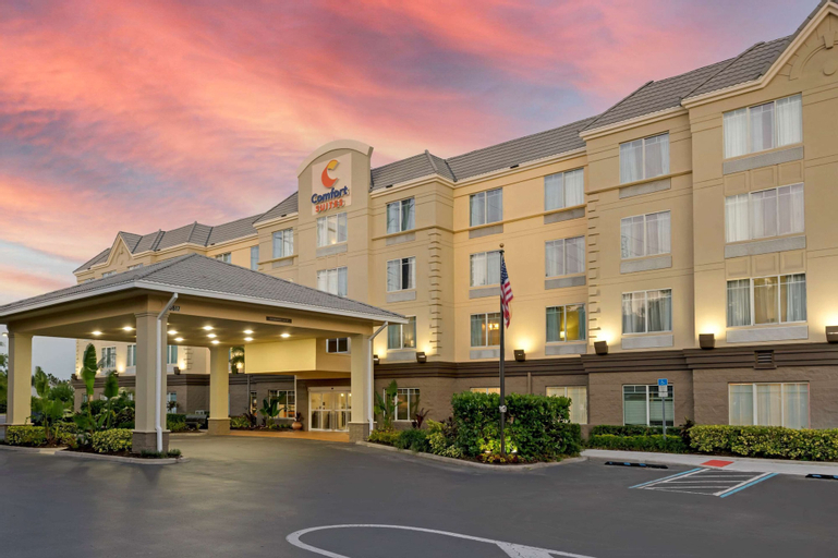 Comfort Suites Near Universal Orlando Resort, Orange