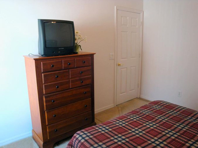 Bedroom 2, 4BR 3BA Home in Indian Creek by CV-2635, Osceola
