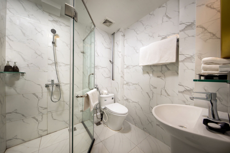 Bathroom 5, Hanoi Gatsby Hotel, Hoàn Kiếm