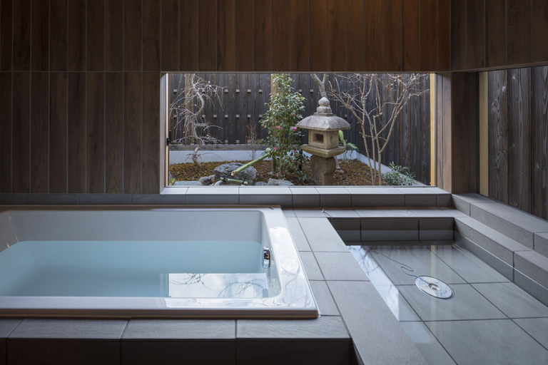 Bathroom 4, Sanjusangendo Yoitsubaki, Kyoto