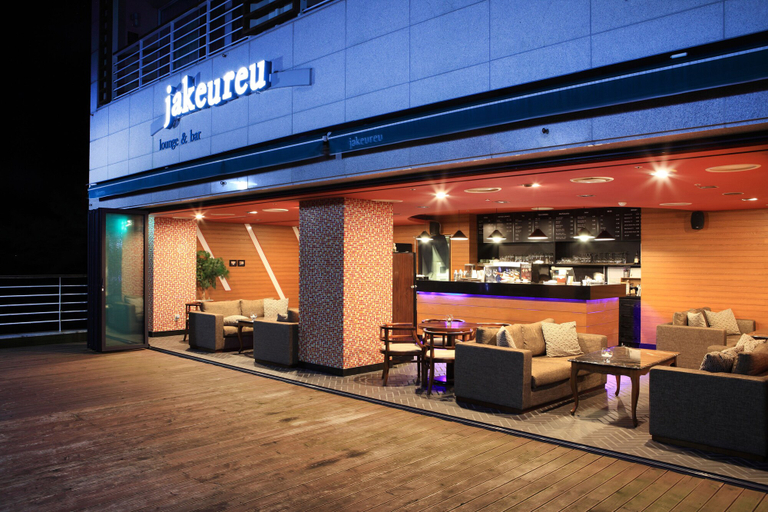 Food & Drinks 5, Riviera Hotel Geoje, Geoje