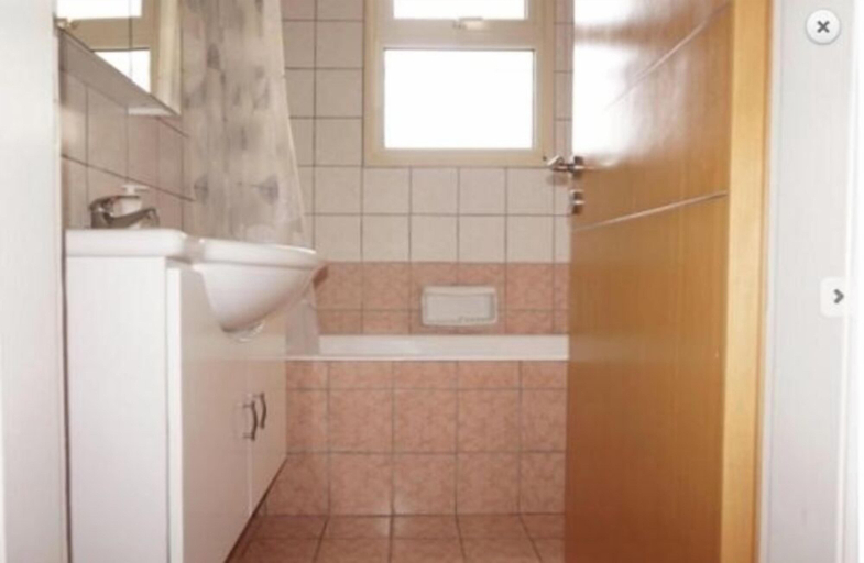 Bathroom, Aphrodite Gardens Apt 27