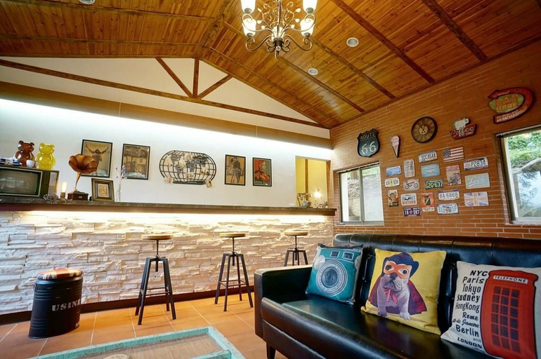 Others 1, Hillside Plot Inn, Miaoli
