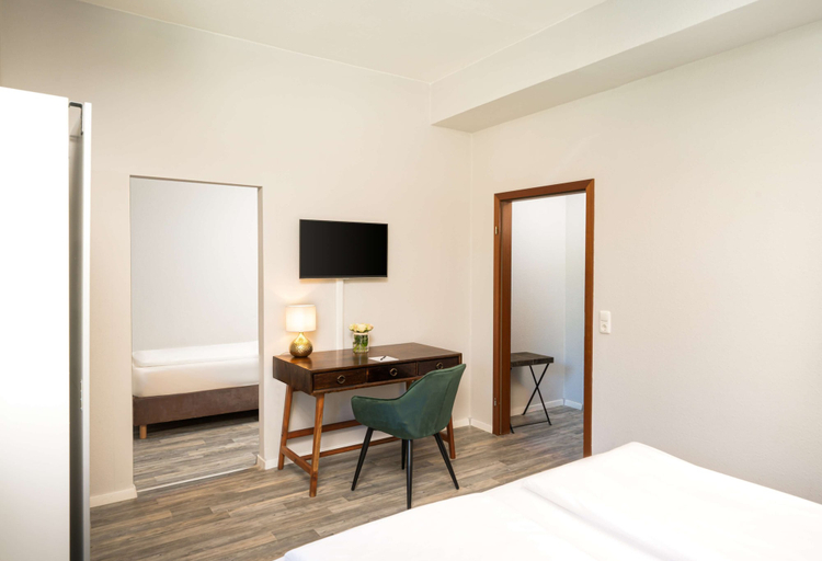 Bedroom 5, Arthotel ANA GOLD, Augsburg