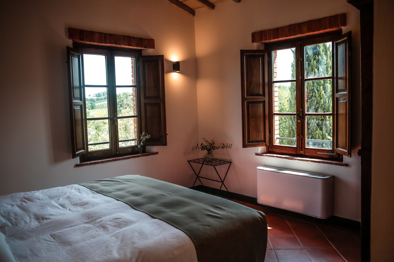 Bedroom 5, Borgo San Vincenzo, Siena