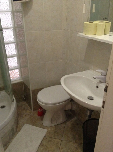 Bathroom 3, Madona Top Center, Split