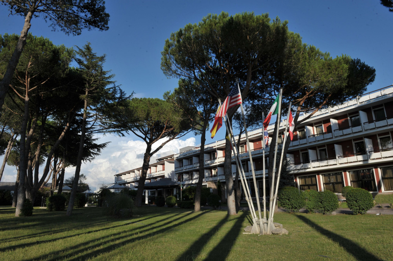 Exterior & Views 2, Hotel Salus Terme - Adults Only, Viterbo