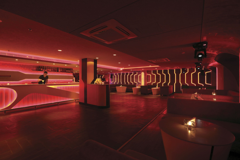 Food & Drinks 5, Radisson Jaipur City Center, Jaipur
