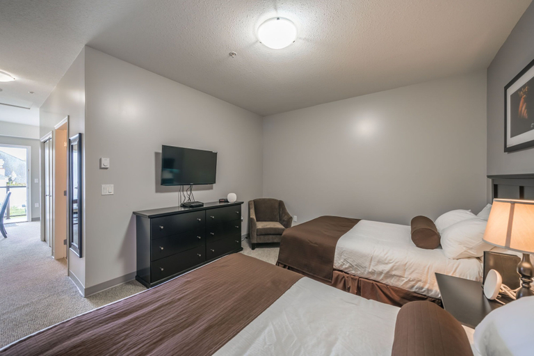 Bedroom 3, Sportsman's Inn on the Harbour Front, Mount Waddington