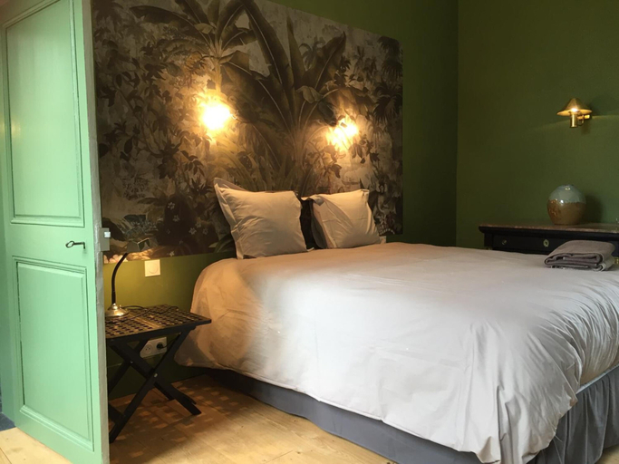 Bedroom 3, Rouge Maison, Eure
