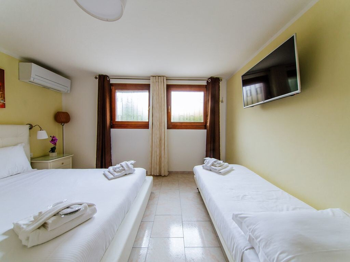 Bedroom 4, Welc-oM Matilde, Padua