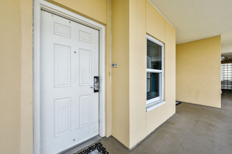 Exterior & Views 2, Majestic Beach Resort by Book That Condo, Bay