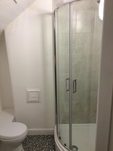 Bathroom 3, Regent Serviced Suites, Doncaster