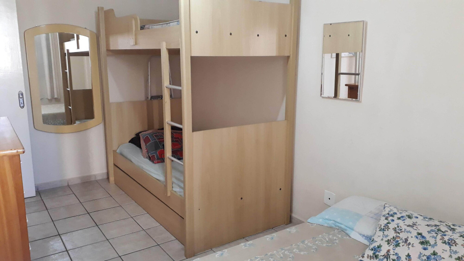 Bedroom 2, Apartamentos 54M e 62C, Guarujá