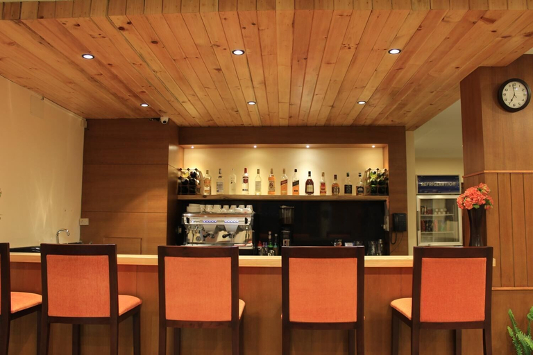 Food & Drinks 3, Wangchuk Hotel, Chang