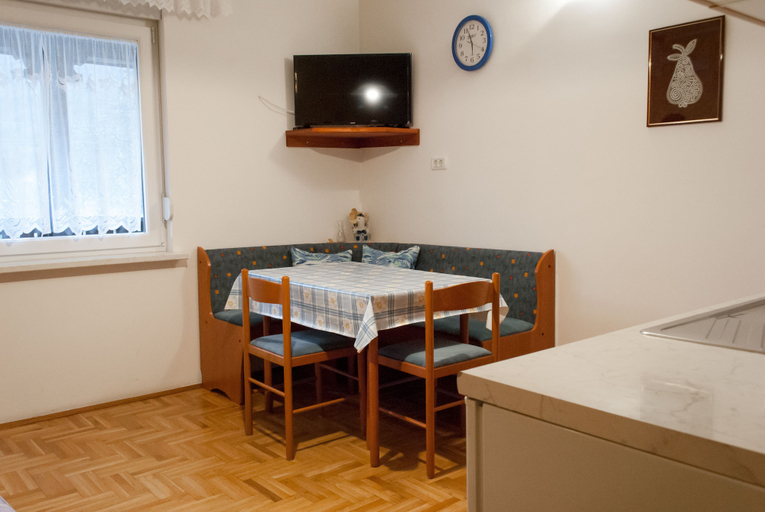Others 5, Apartments Jakob, Bovec