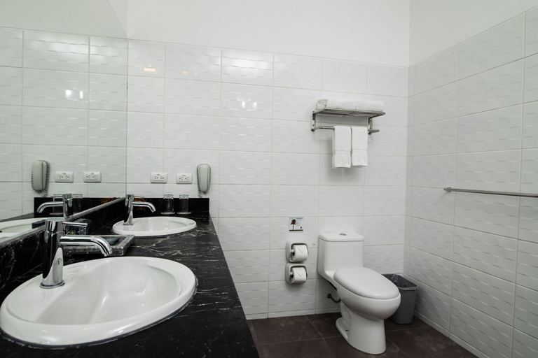 Bathroom 4, Tierra Viva Machu Picchu, Urubamba
