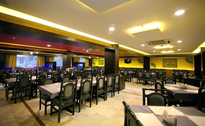 Food & Drinks 4, Hotel Madhuvan Serai, Udupi