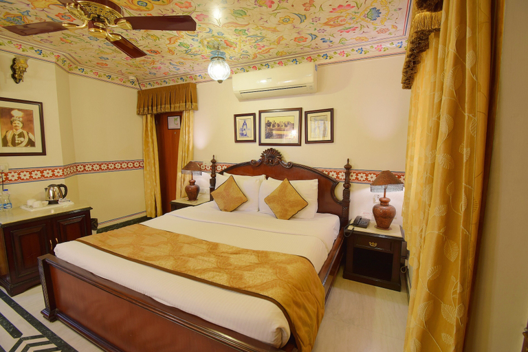 Bedroom 3, Umaid Bhawan - A Heritage Style Boutique Hotel, Jaipur