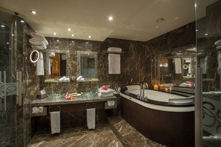 Bathroom 4, The GrandResort Leonardo Limited Edition