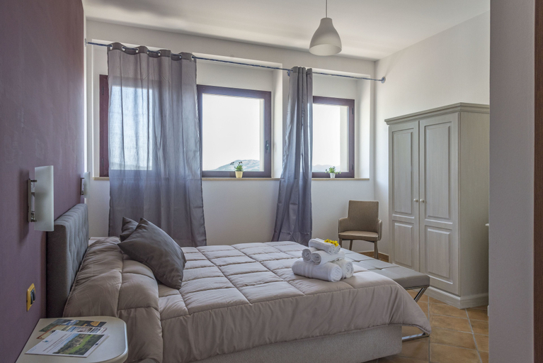 Bedroom 4, Villa Santadi Hotel, Carbonia-Iglesias