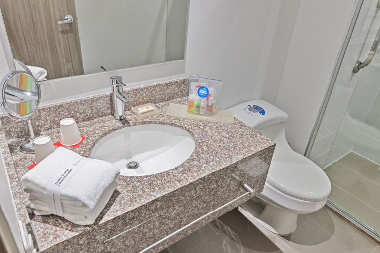 Bathroom 5, GHL Hotel Neiva, Neiva