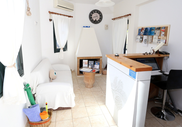 Bedroom 3, Koukounari Apartments, Attica