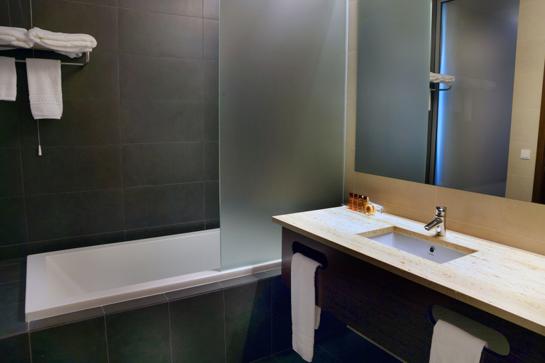 Bathroom, Villa Pampilhosa Hotel, Pampilhosa da Serra