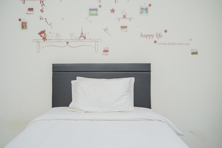 Bedroom 4, Chic Studio Apartment at Akasa Pure Living BSD, South Tangerang