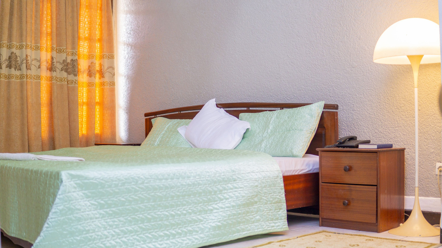 Bedroom 2, Kigali Holiday Hotel, Nyarugenge