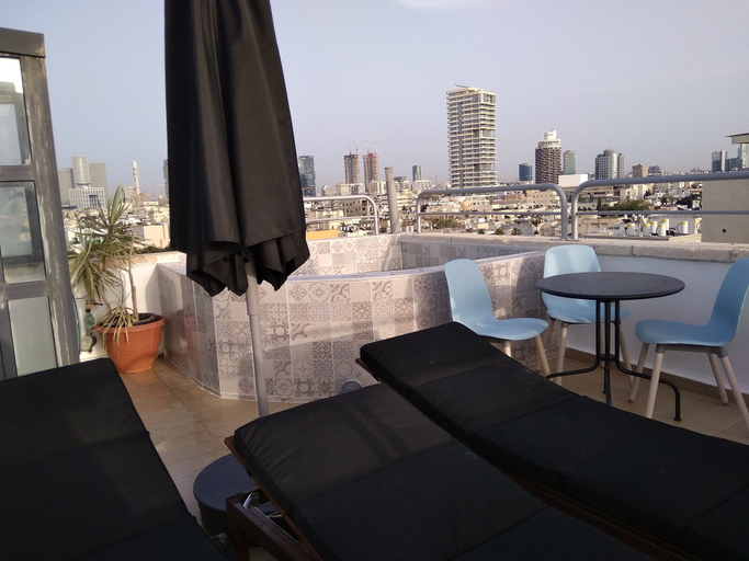 Others 5, TLV Suites Triplex Penthouse With pool