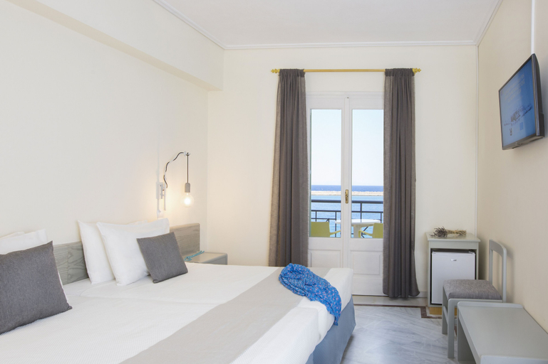 Bedroom 4, Samaina Port, North Aegean