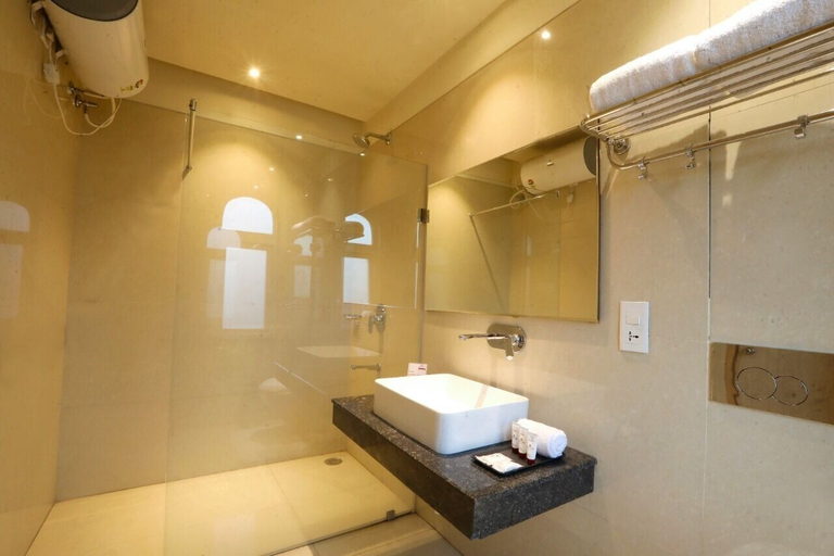 Bathroom 2, Sagar Residency, Amritsar