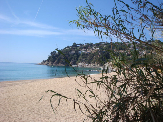Others 5, 107527 - House in Cala Canyelles, Girona