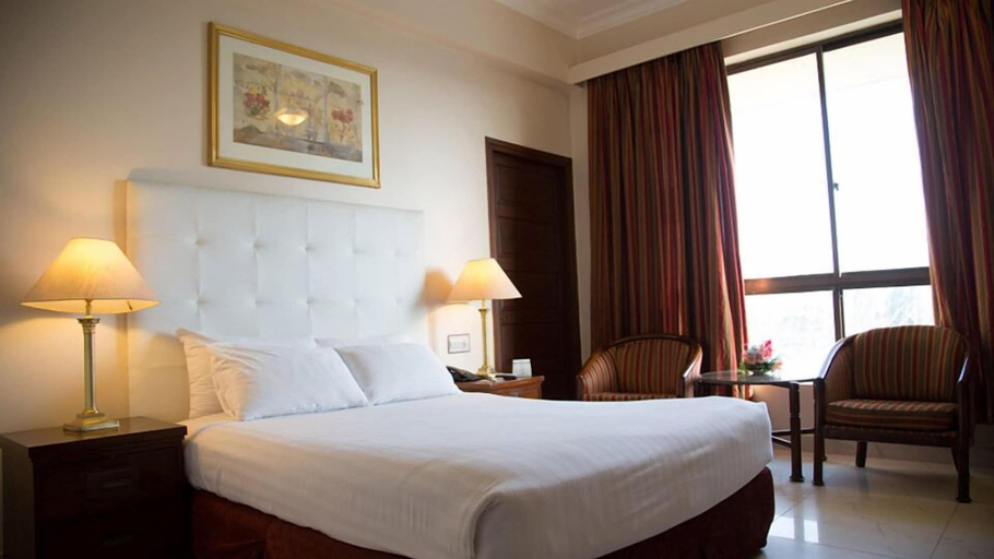 Bedroom 3, Beach Luxury Hotel, Karachi