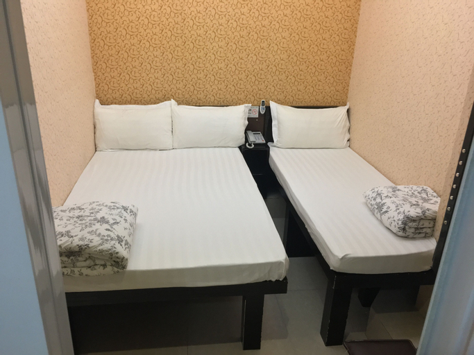 Bedroom 13