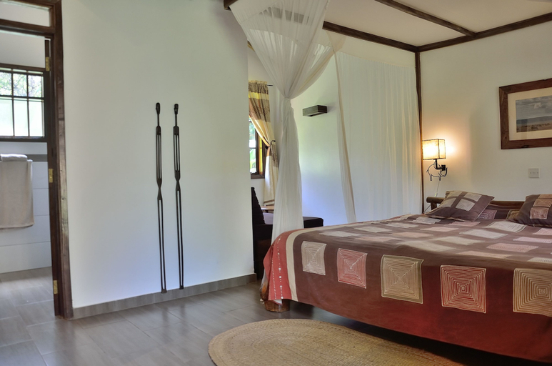 Bedroom 2, Arumeru River Lodge, Meru