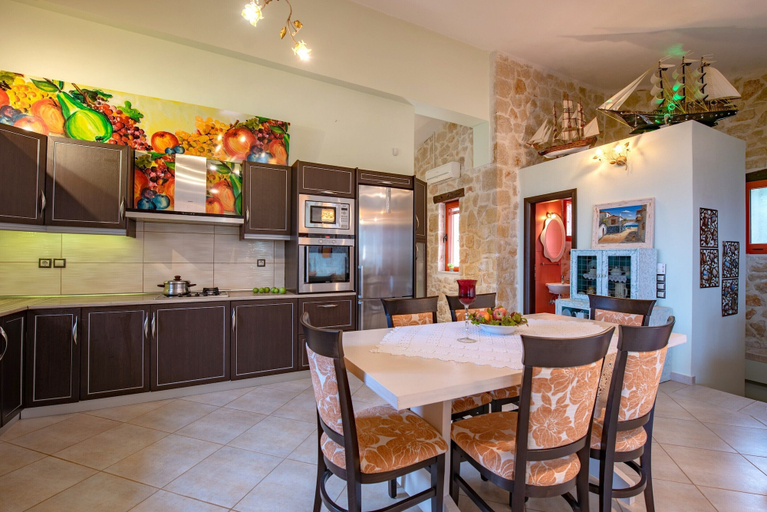 Others 5, Nisaki Villa, Ionian Islands
