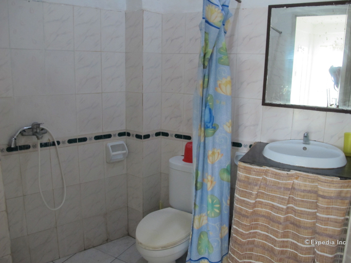 Bathroom 4, Dream Hill Condos & Spa, Puerto Galera
