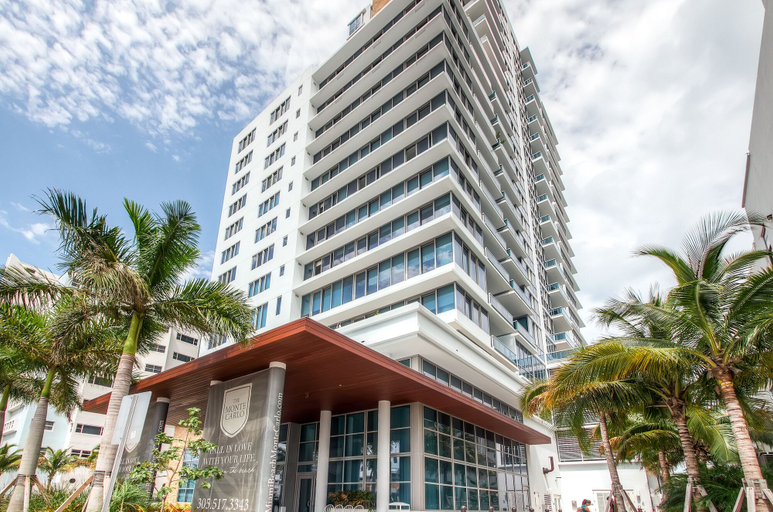 Exterior & Views 2, Global Luxury Suites at Monte Carlo, Miami-Dade