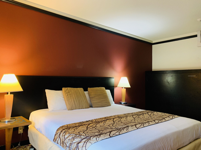 Bedroom 3, Hotel at the Waldorf, Greater Vancouver