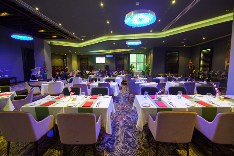 Business Facilities 16
