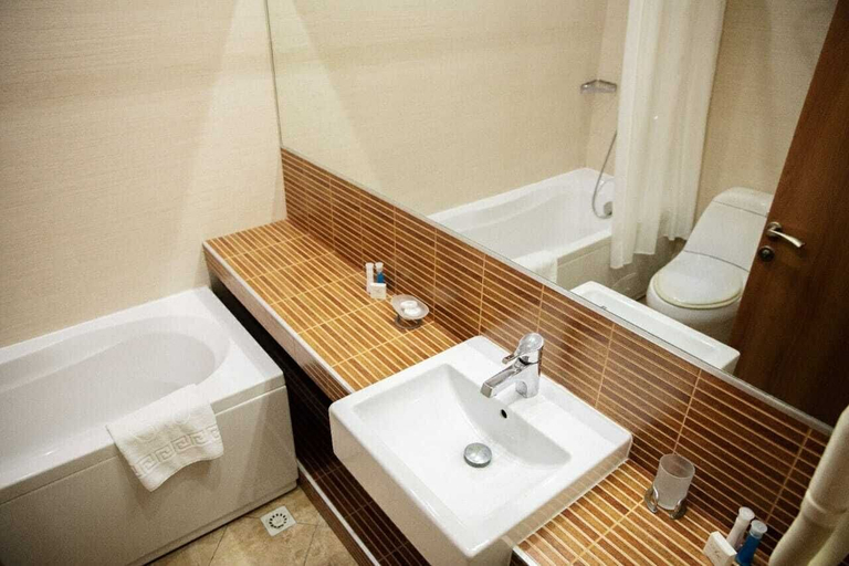 Bathroom 4, Austin Hotel Baku, Baku