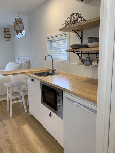 Others 4, Little Palm Cabins, Port Macquarie-Hastings - Pt B