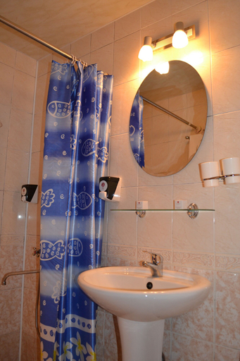 Bathroom 3, A Hotel Amur Bay, Vladivostok gorsovet