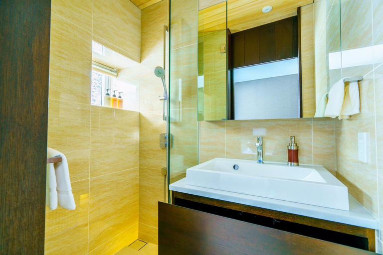 Bathroom 3, Mountainside Hakuba, Hakuba