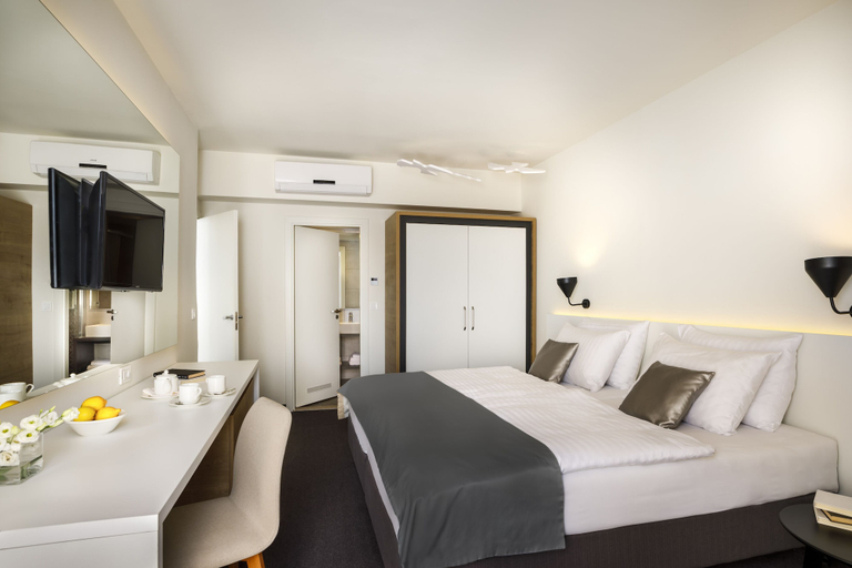 Bedroom 3, Remisens Hotel Albatros, Konavle